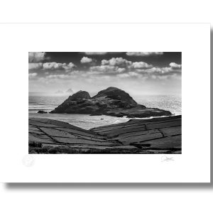 Puffin and Skellig Islands, Kerry | Signature Print | Patrick Donald