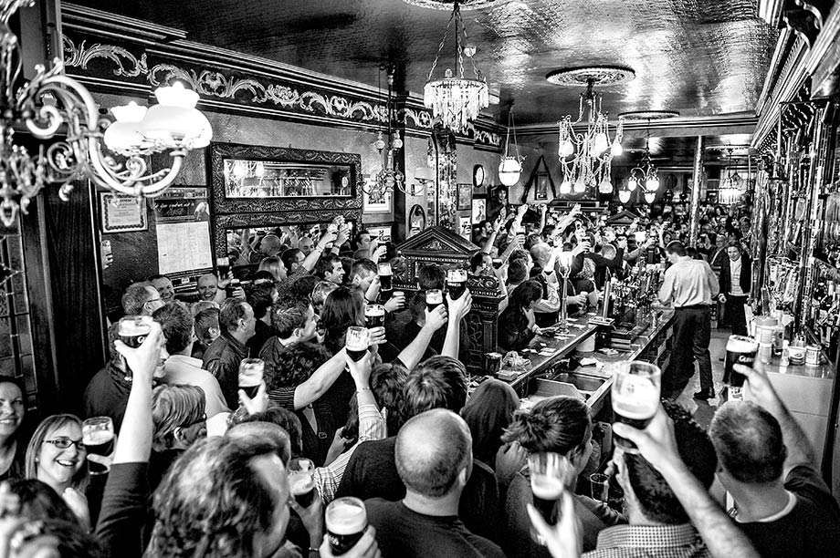 Dublin Pubs at Christmas