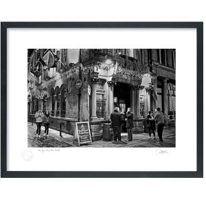 The Stags Head Bar Dublin | Patrick Donald