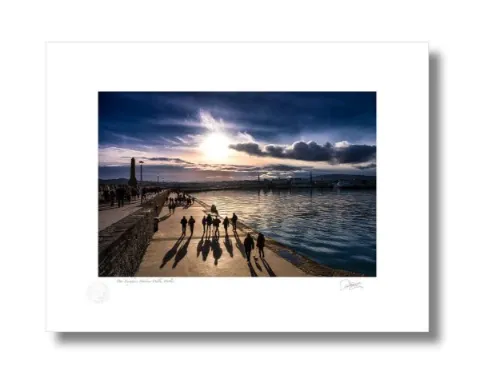 Pictures of Dublin Ireland: Authentic Photography by Patrick Donald